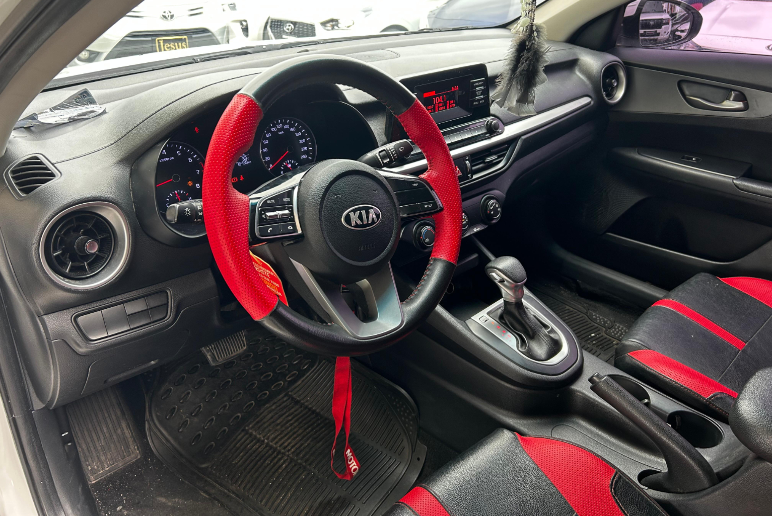 Kia Cerato 2020 Automático color Blanco, Imagen #7