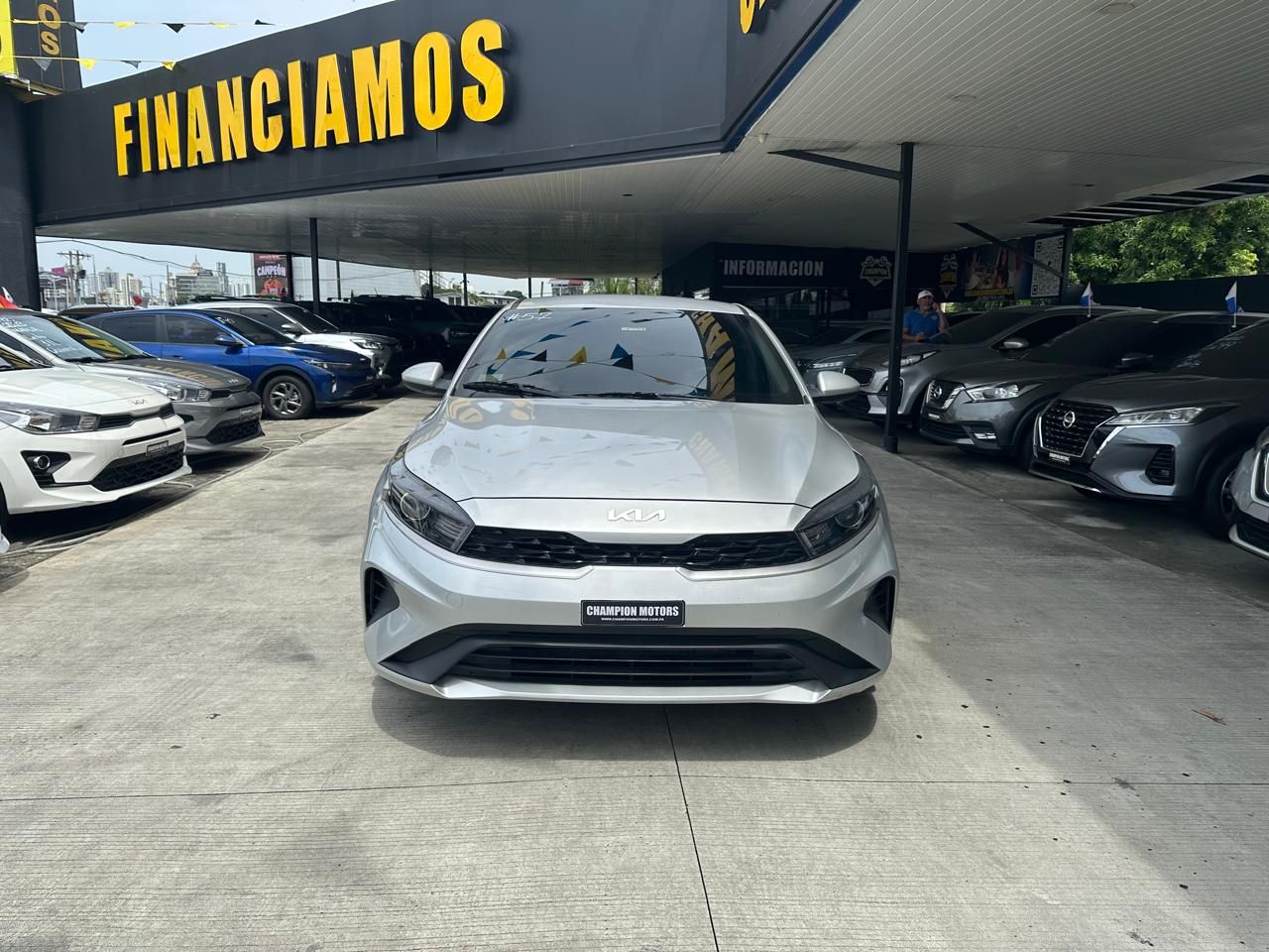 Kia Cerato 2023, Foto 1