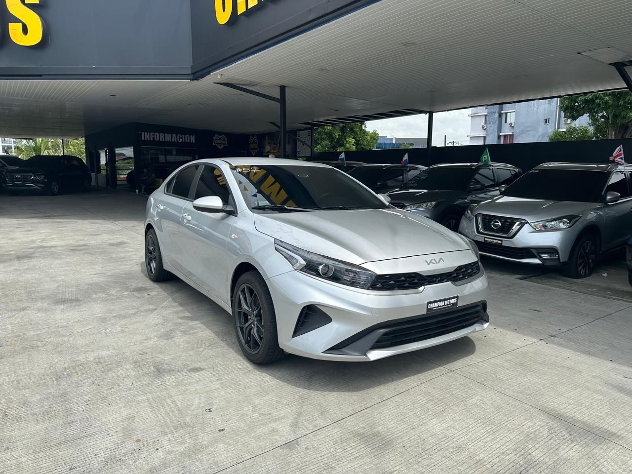 Kia Cerato 2023, Foto 2