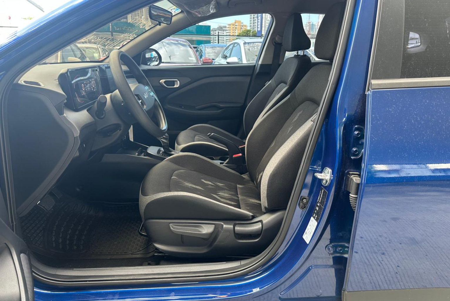 Kia K3 2025 Automático color Azul, Imagen #7