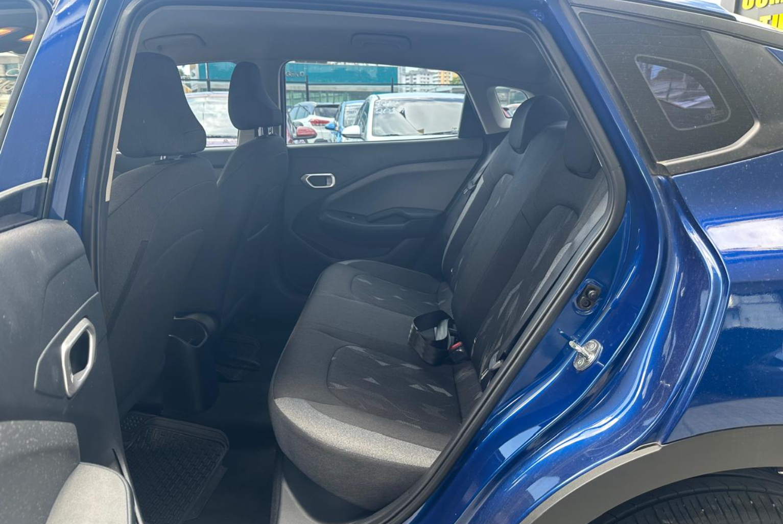 Kia K3 2025 Automático color Azul, Imagen #10