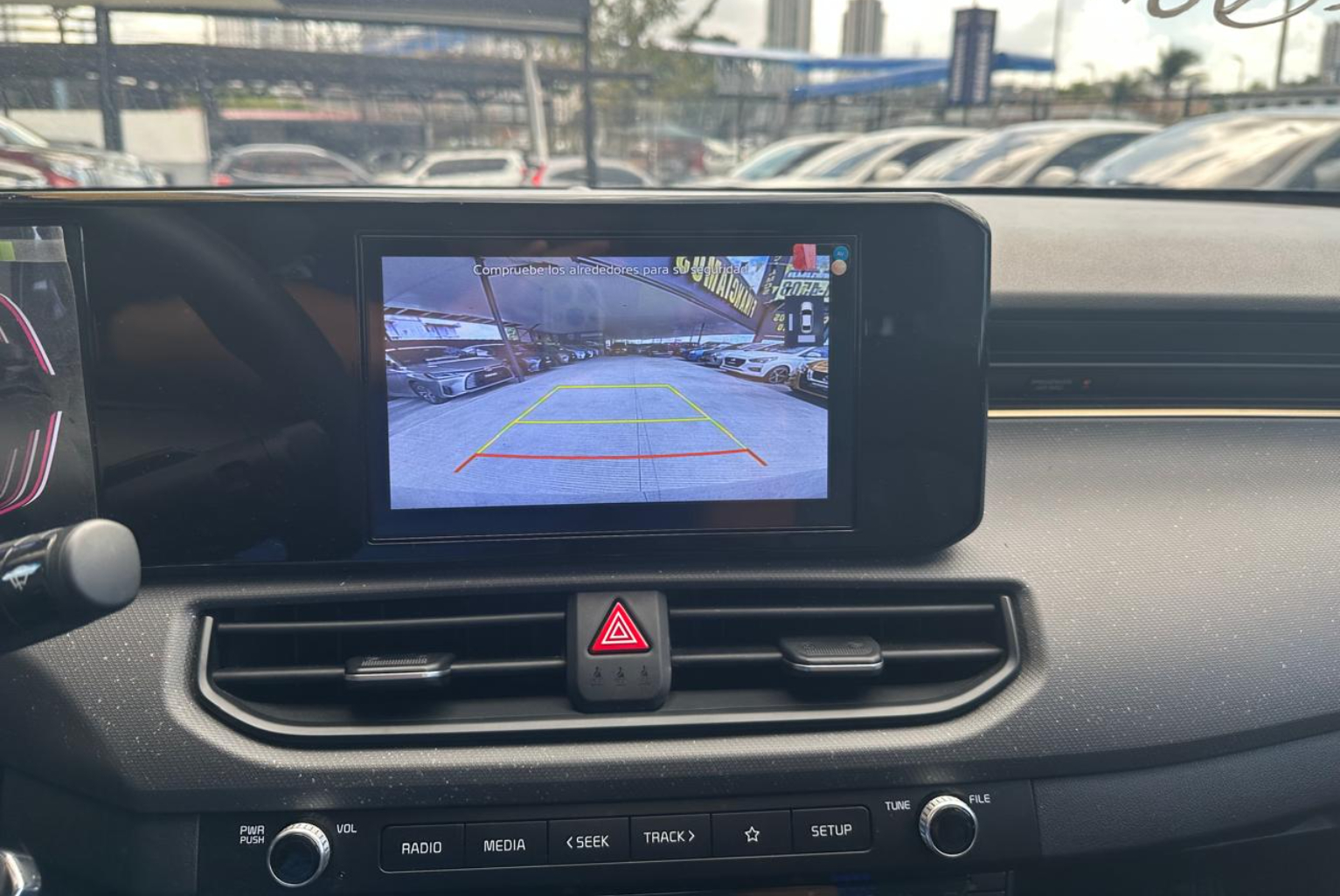 Kia K3 2025 Automático color Azul, Imagen #12