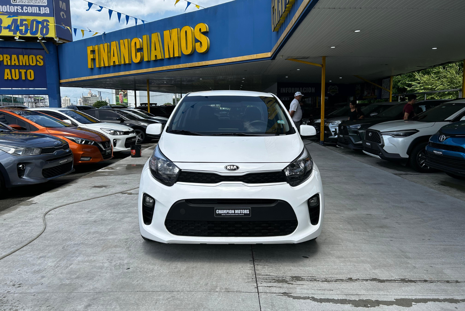 Kia Picanto 2020 Automático color Blanco, Imagen #2