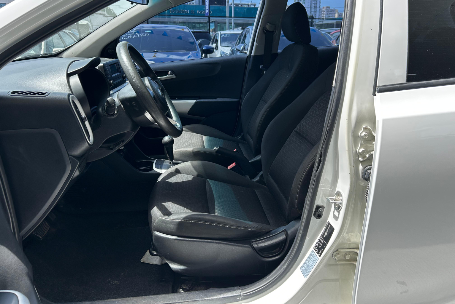 Kia Picanto 2020 Automático color Blanco, Imagen #8
