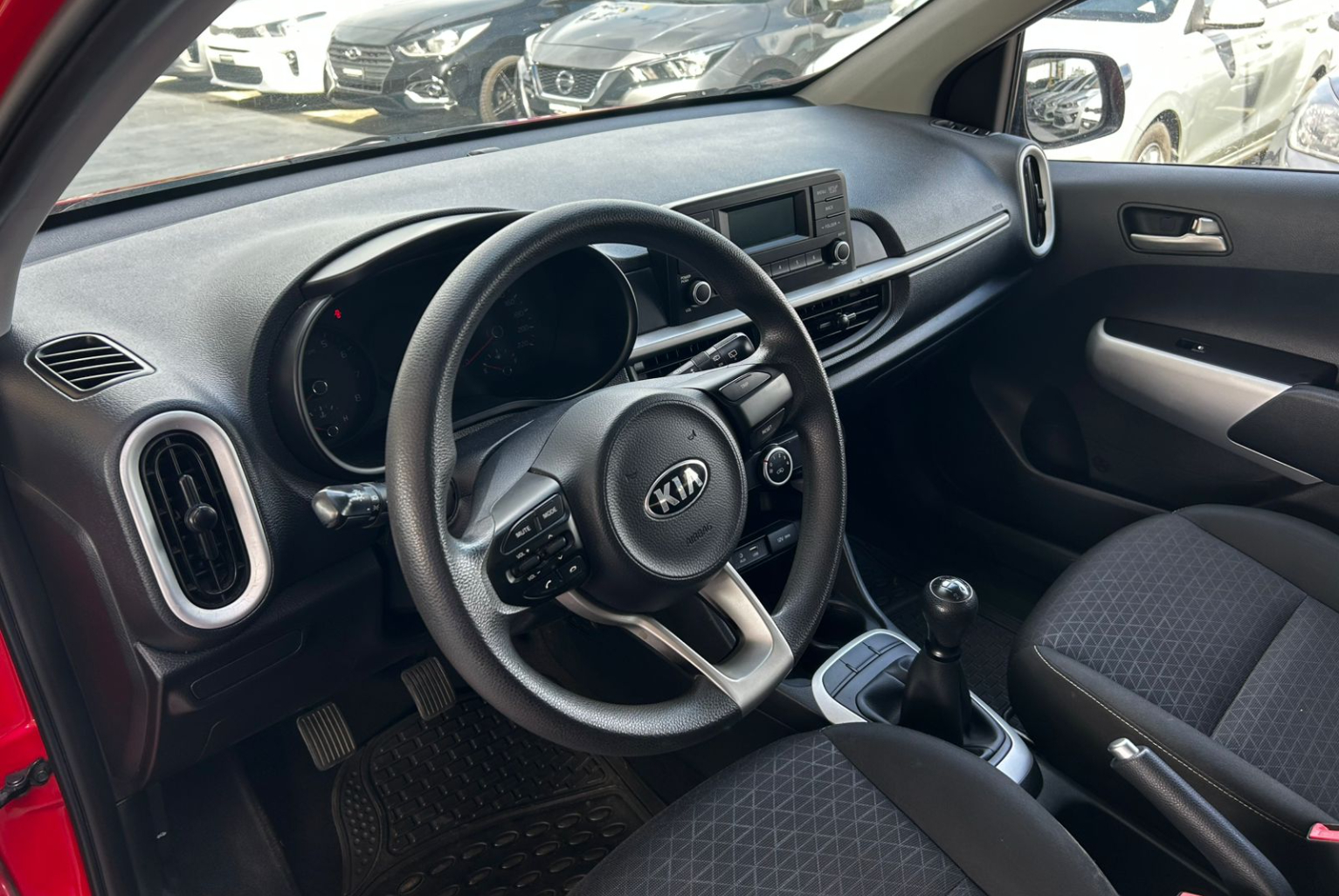 Kia Picanto 2021 Manual color Rojo, Imagen #18