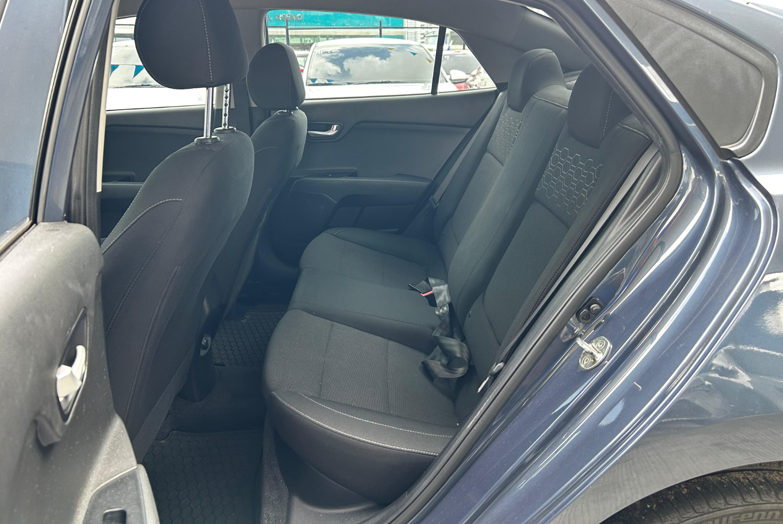 Kia Rio 2019 Automático color Azul, Imagen #10