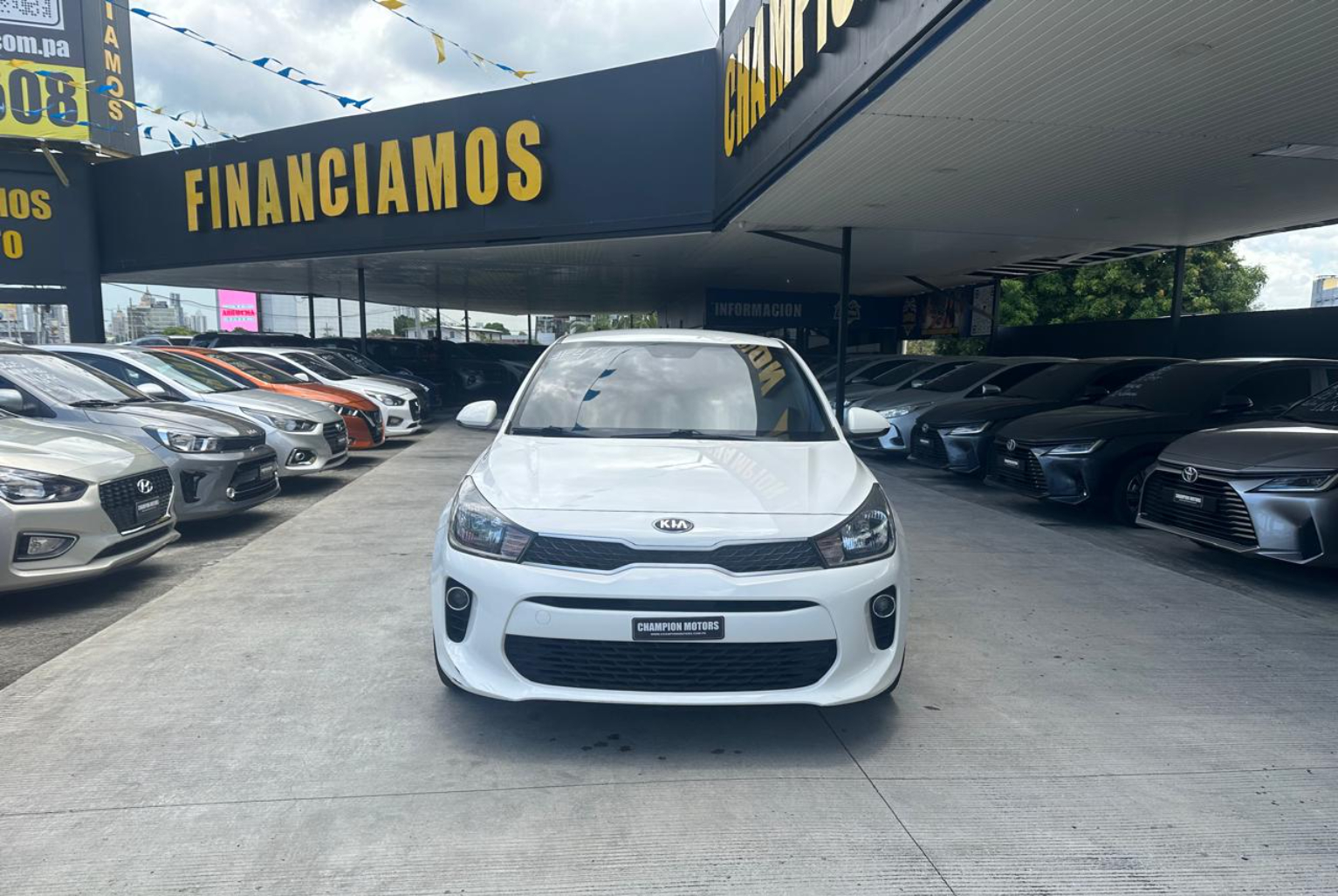 Kia Rio 2020 Manual color Blanco, Imagen #2