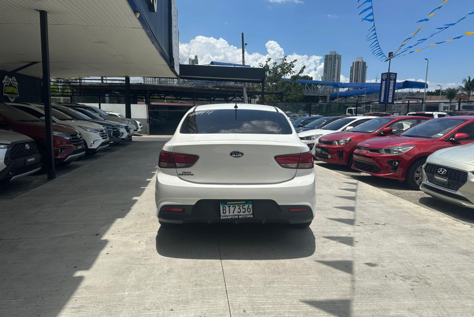 Kia Rio 2020 Manual color Blanco, Imagen #5