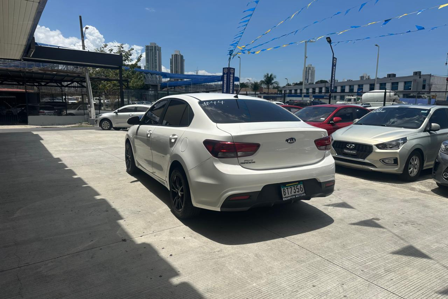 Kia Rio 2020 Manual color Blanco, Imagen #6