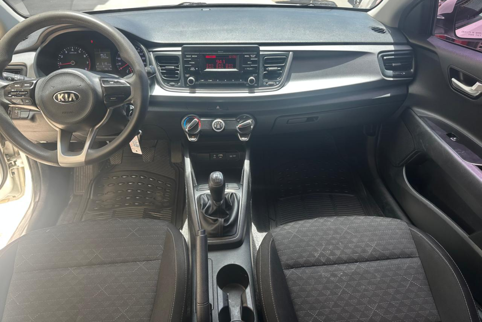 Kia Rio 2020 Manual color Blanco, Imagen #9