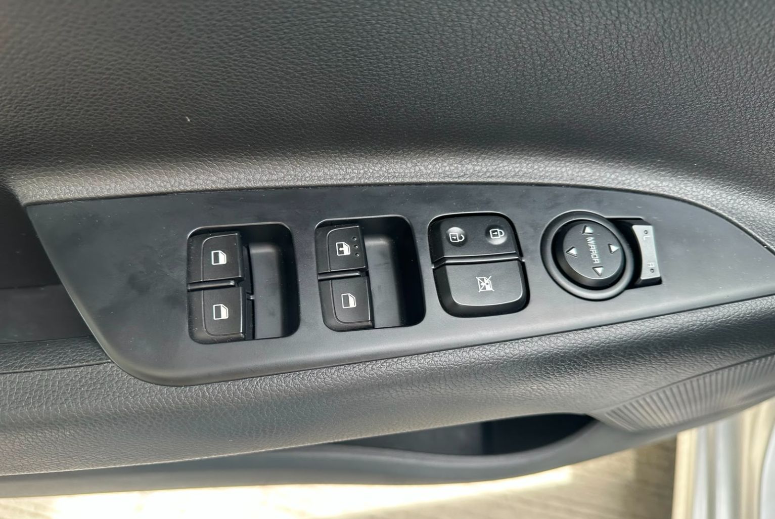 Kia Rio 2020, Foto 12