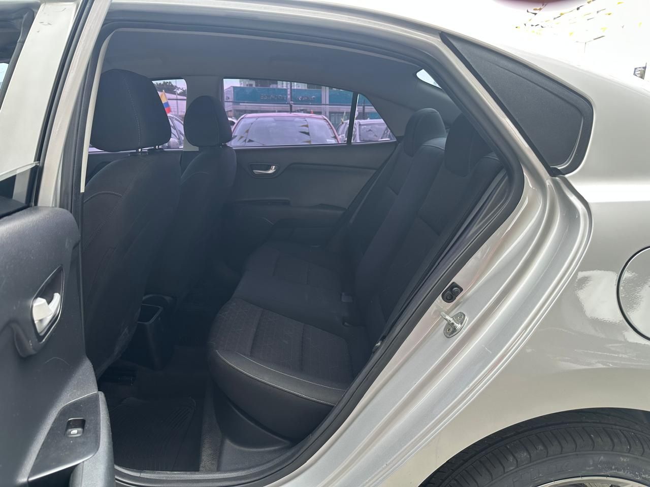 Kia Rio 2022, Foto 10