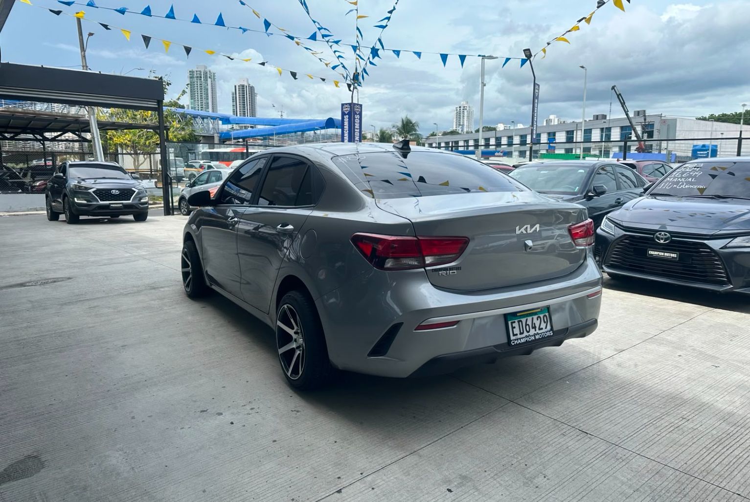 Kia Rio 2023, Foto 6