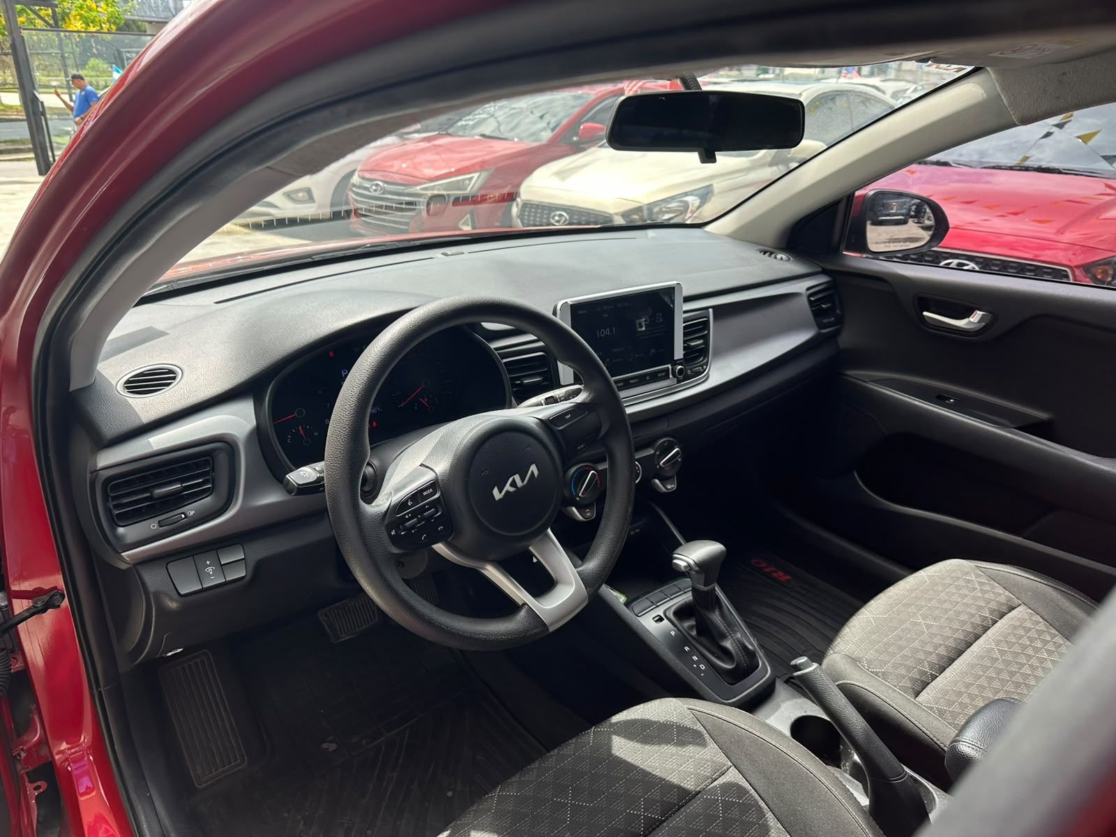 Kia Rio 2024, Foto 7