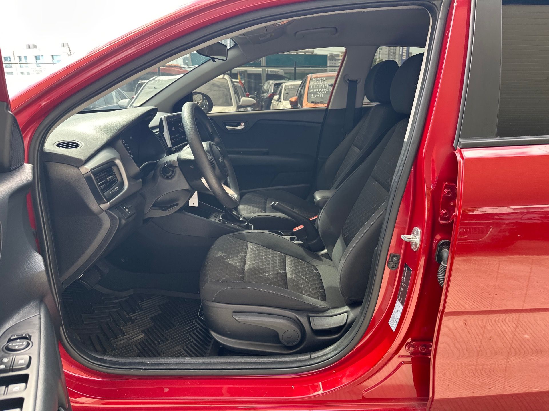 Kia Rio 2024, Foto 7