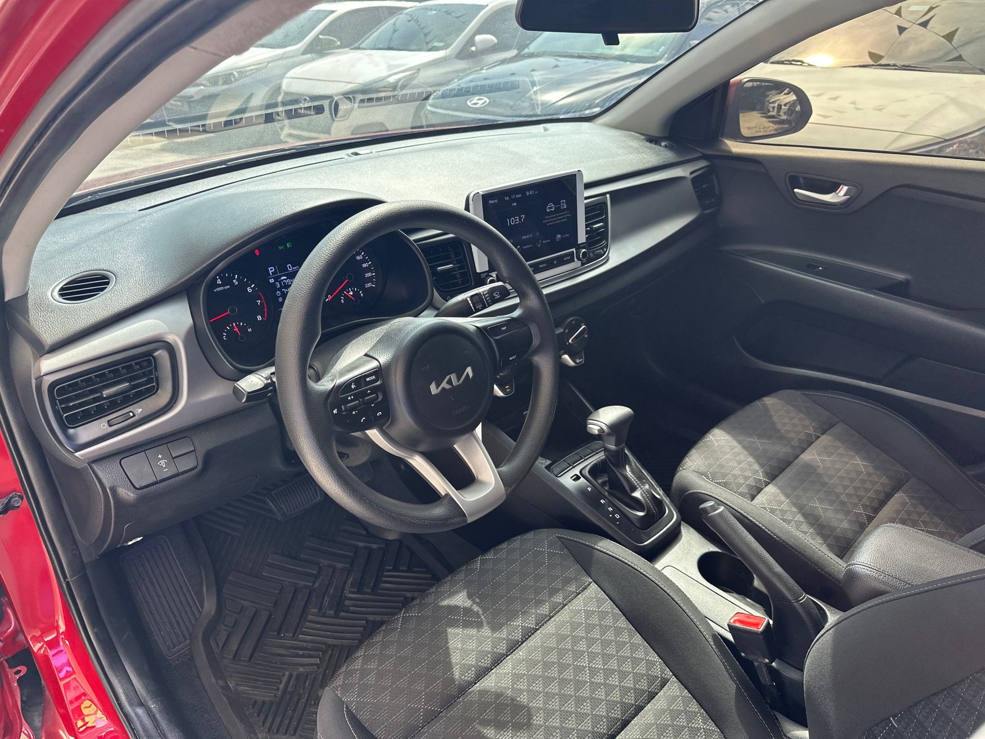 Kia Rio 2024, Foto 8