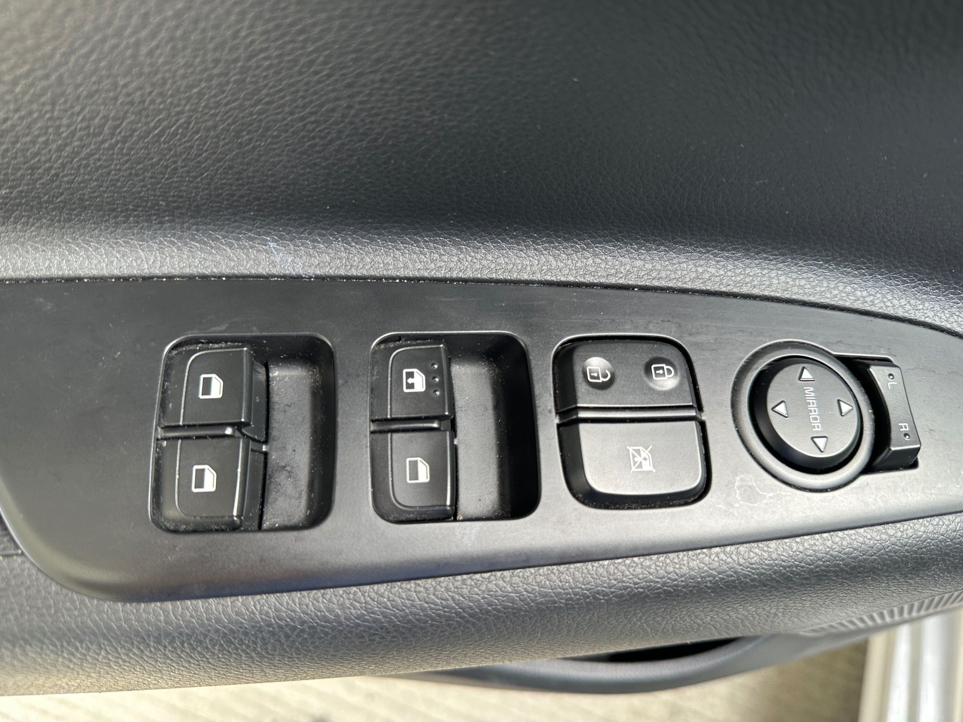 Kia Rio 2024, Foto 7