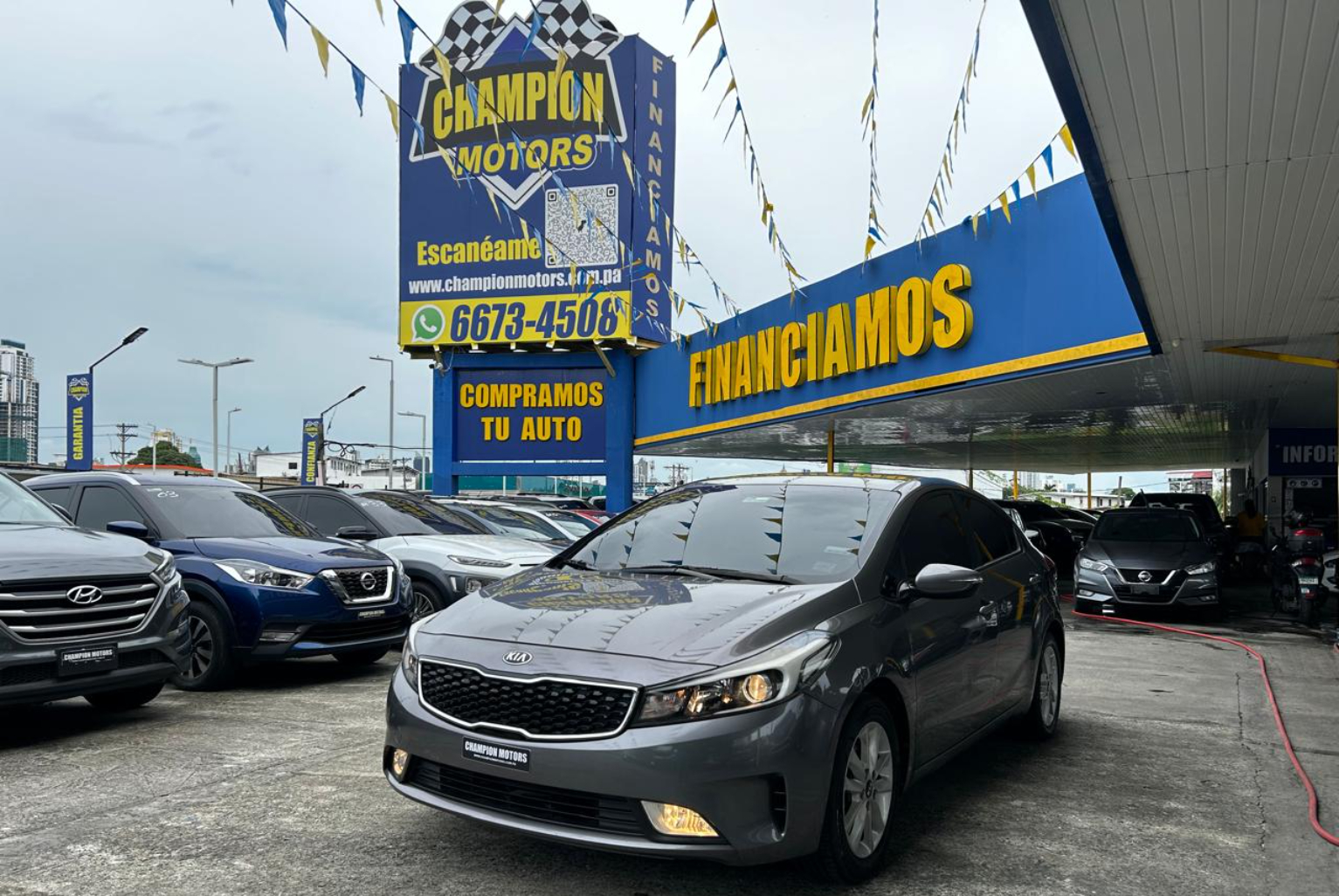 Kia Cerato 2018 Automático color Gris, Imagen #1