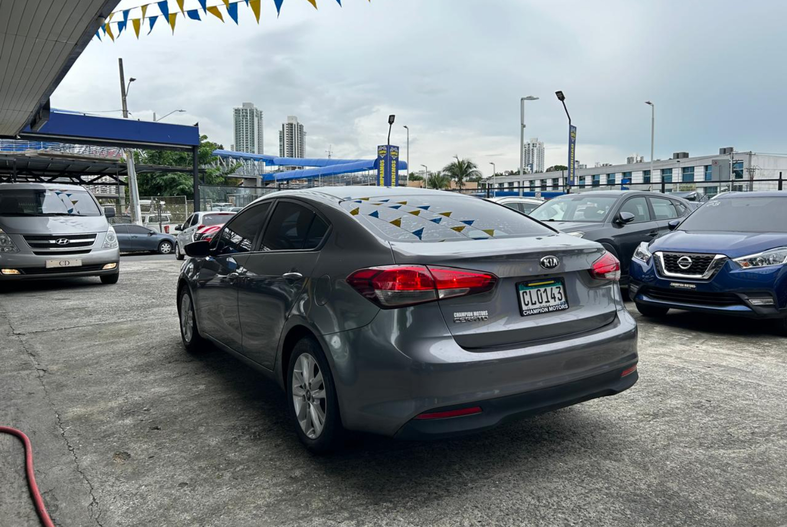 Kia Cerato 2018 Automático color Gris, Imagen #6