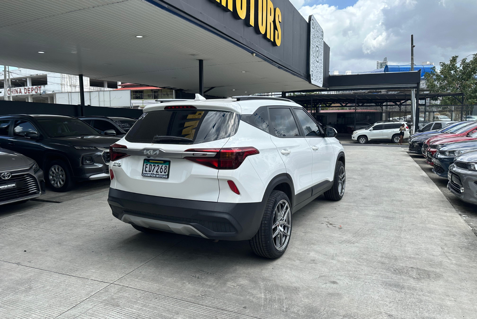 Kia Seltos 2022 Manual color Blanco, Imagen #4
