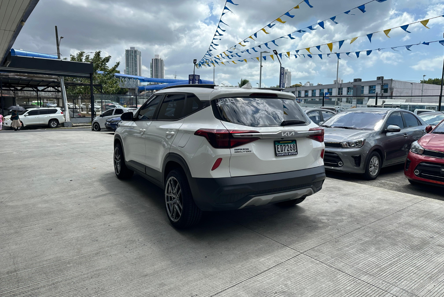 Kia Seltos 2022 Manual color Blanco, Imagen #6