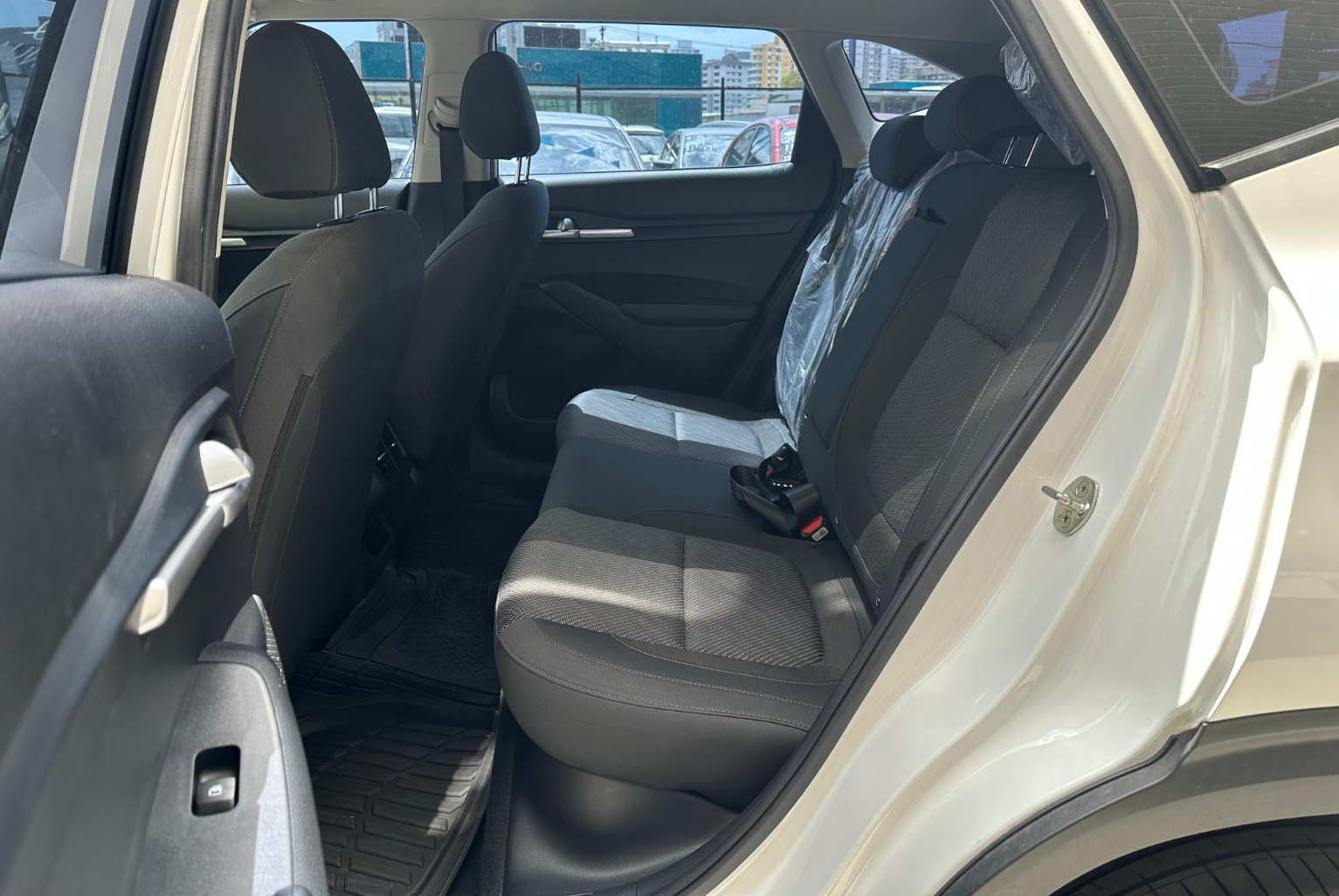 Kia Seltos 2022 Manual color Blanco, Imagen #10