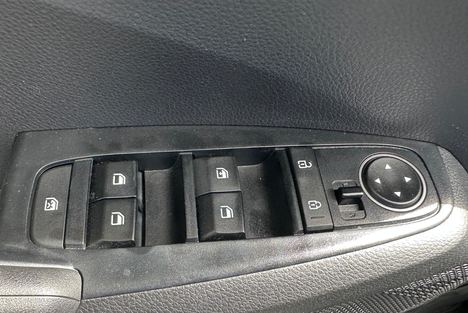 Kia Seltos 2022 Manual color Blanco, Imagen #11