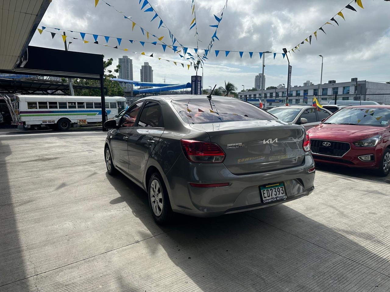 Kia Soluto 2023, Foto 6