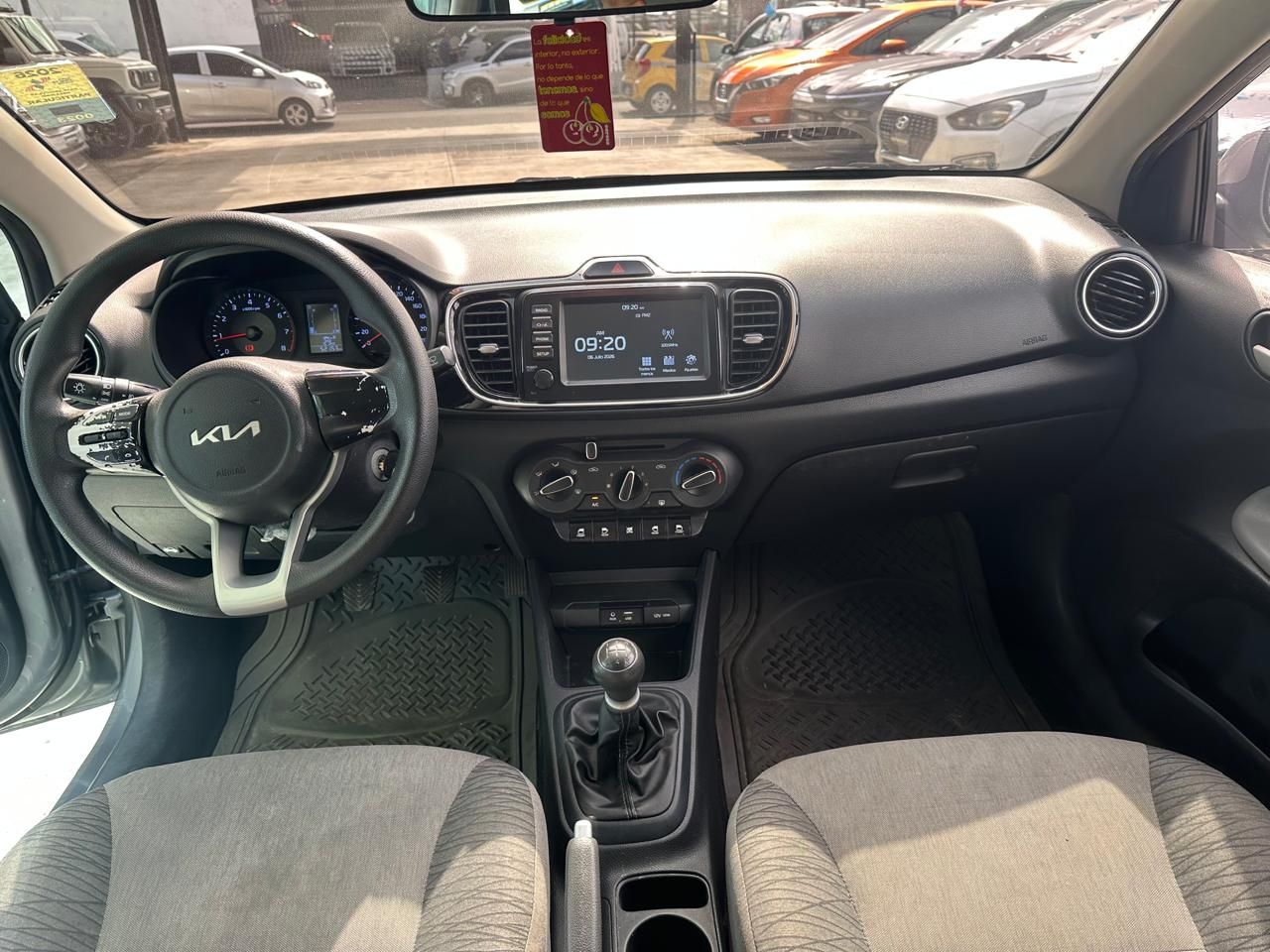 Kia Soluto 2023, Foto 9