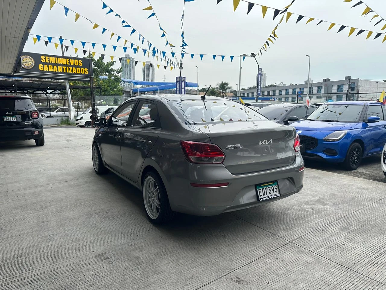 Kia Soluto 2023, Foto 6