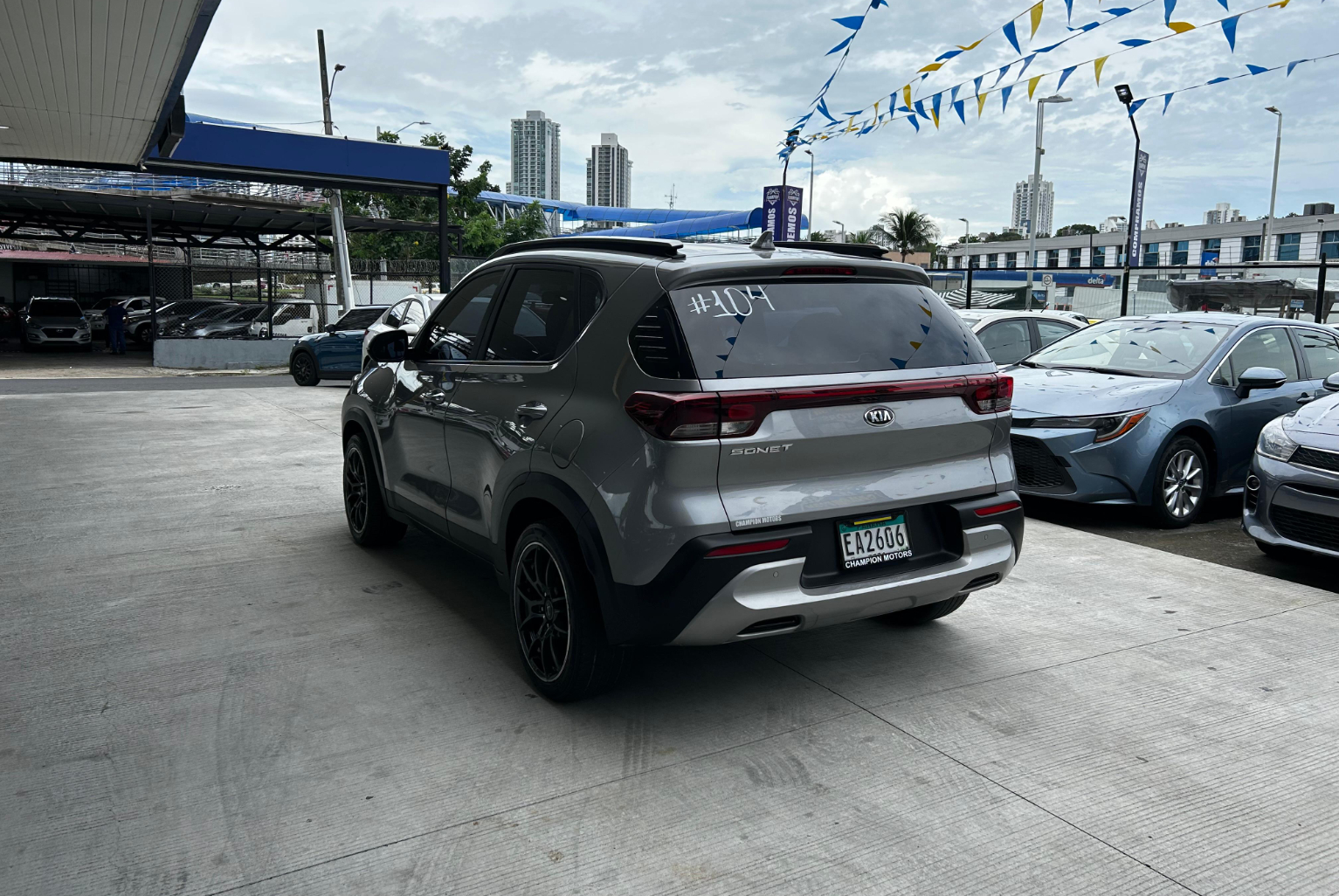 Kia Sonet 2022 Automático color Gris, Imagen #6
