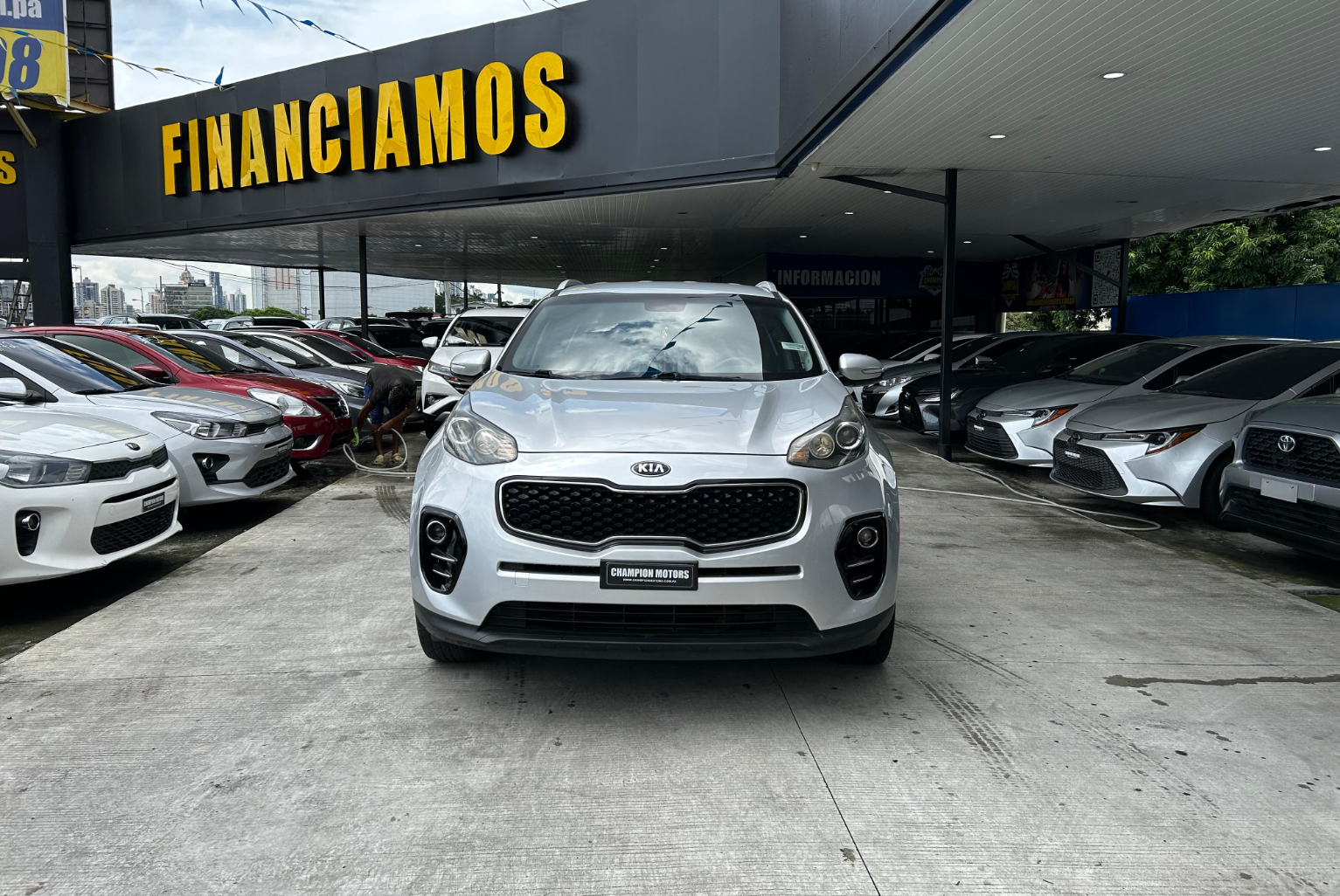 Kia Sportage 2017 Automático color Plateado, Imagen #2