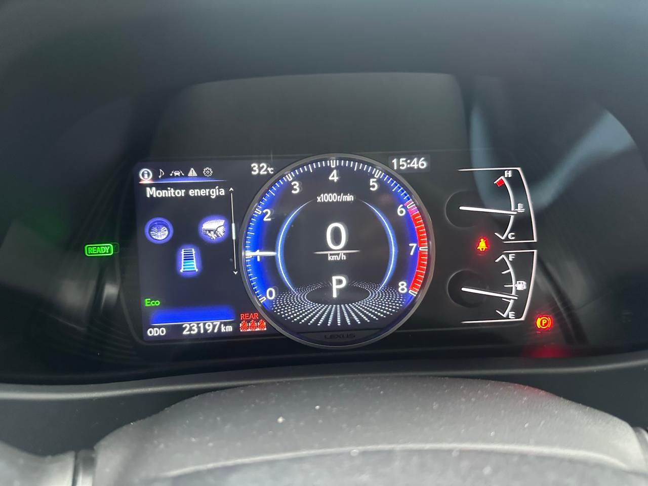 Lexus UX250H 2022, Foto 11