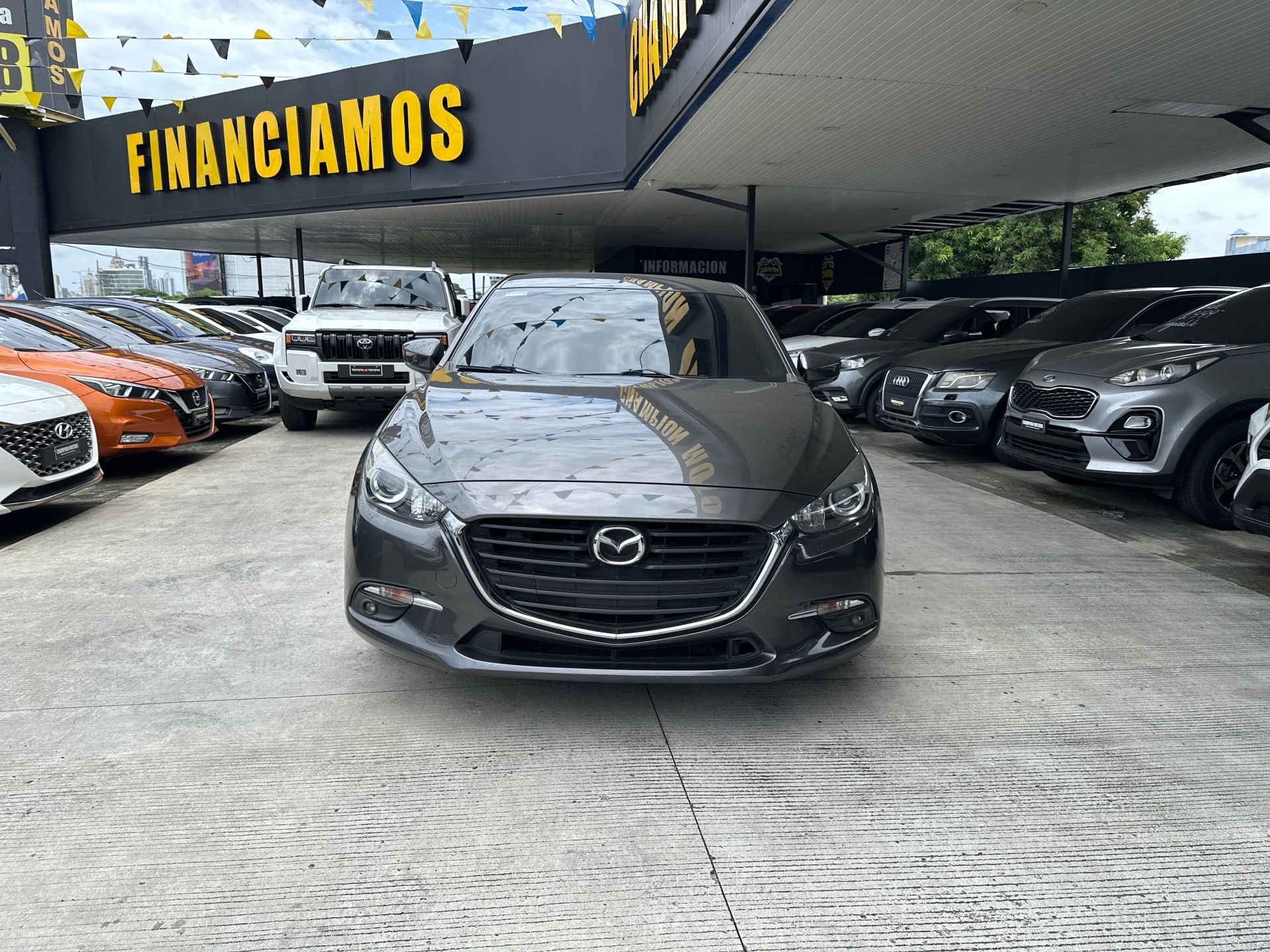 Mazda 3 2019, Foto 2