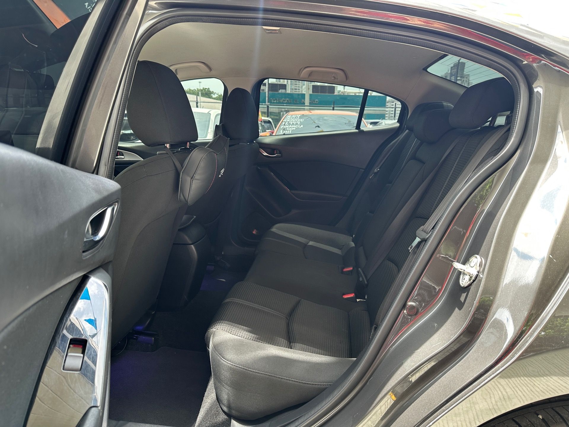 Mazda 3 2019, Foto 10