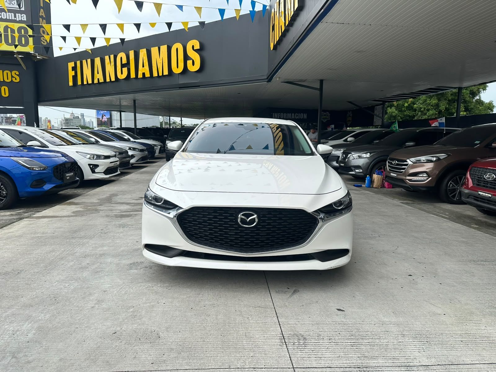 Mazda 3 2021, Foto 2