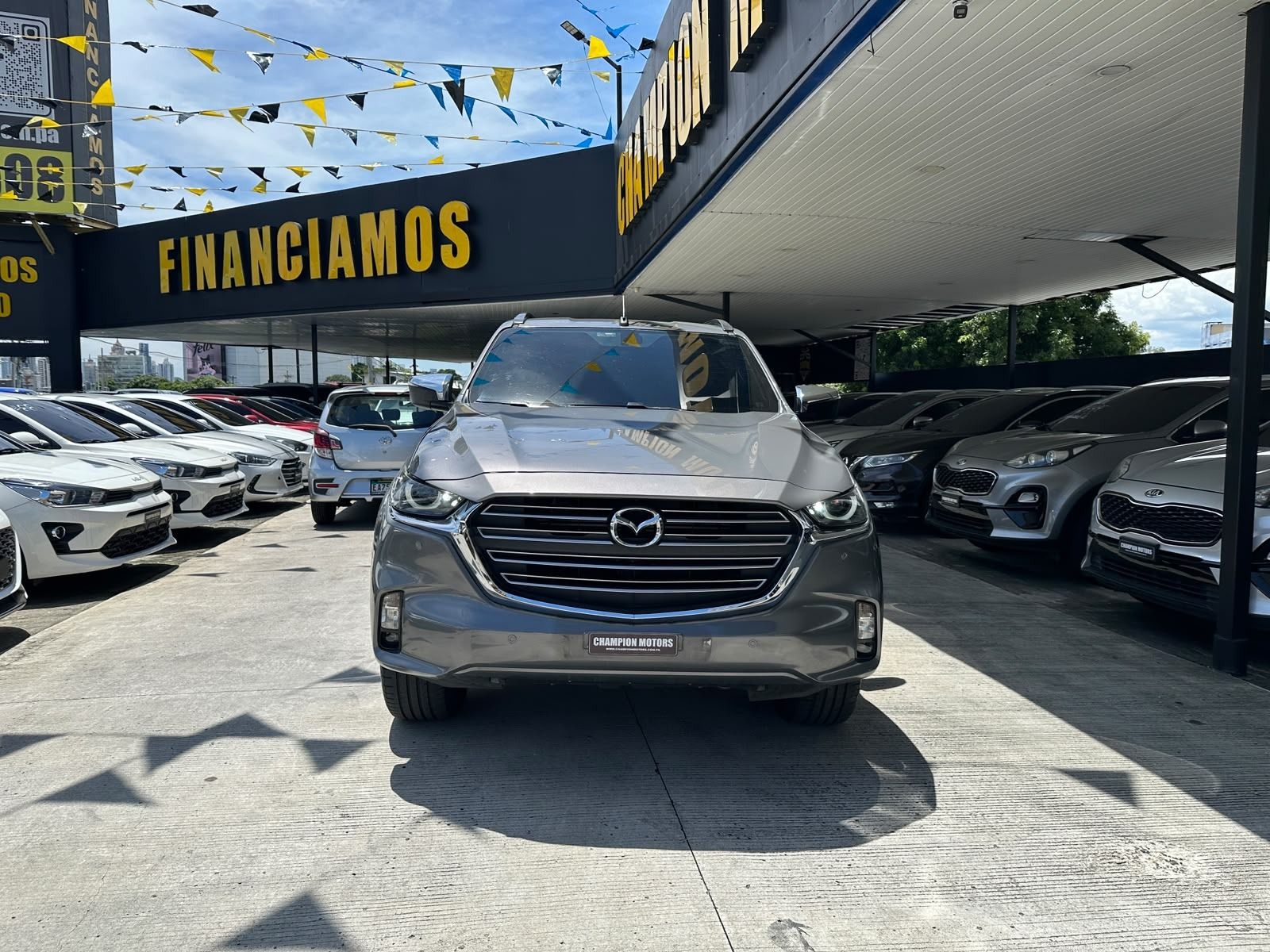 Mazda BT-50 2023, Foto 2