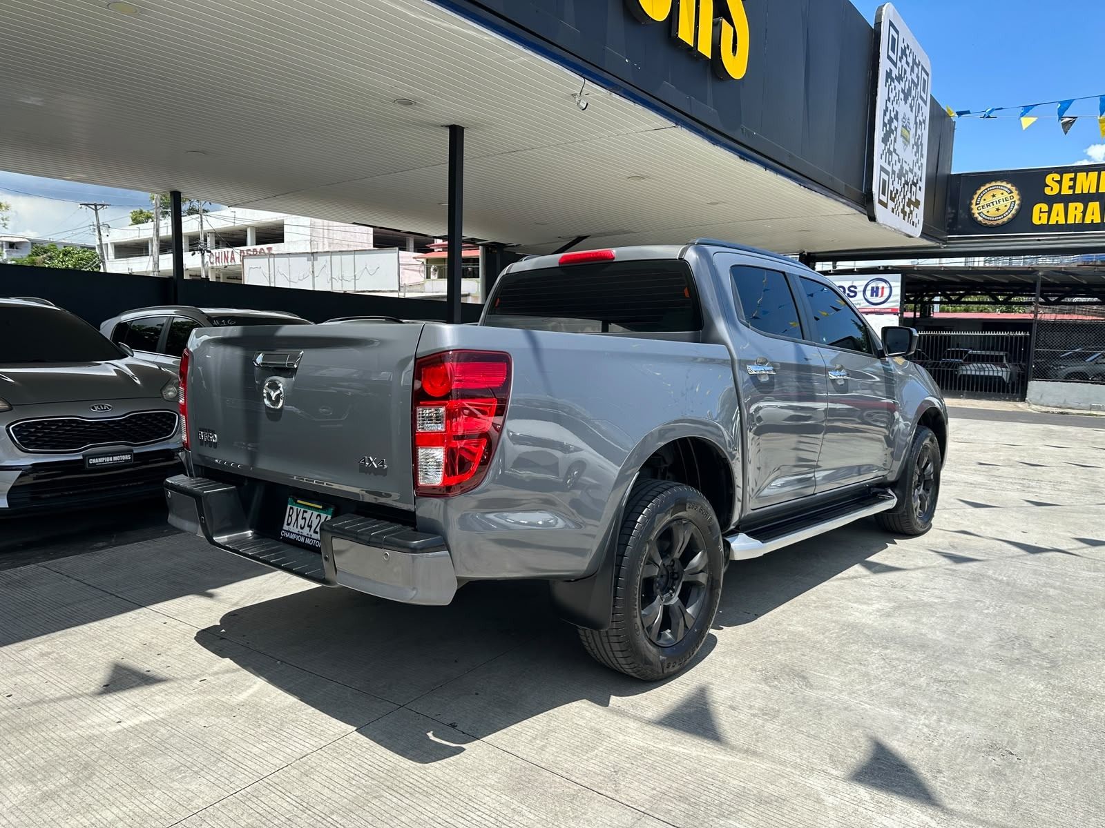 Mazda BT-50 2023, Foto 4