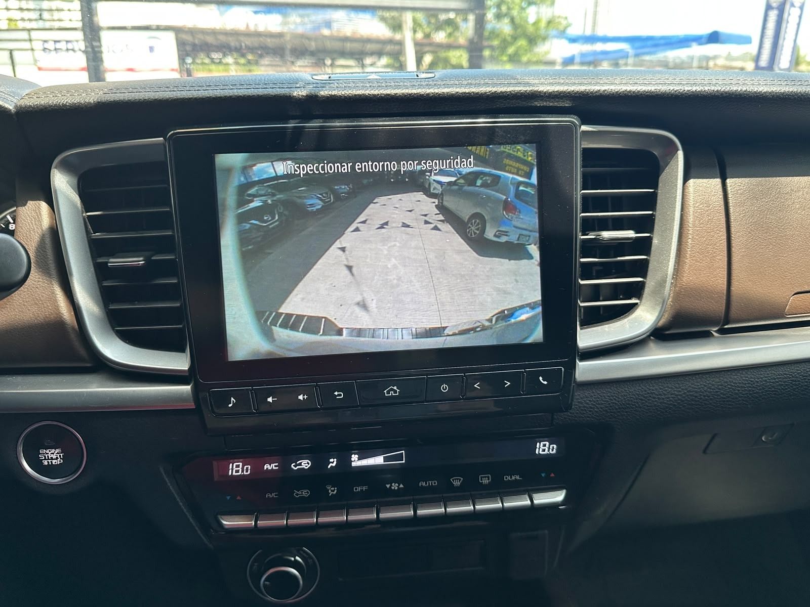 Mazda BT-50 2023, Foto 12