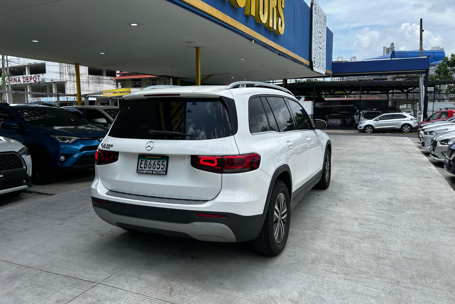 Mercedes Benz GLB200 2020 Automático color Blanco, Imagen #4