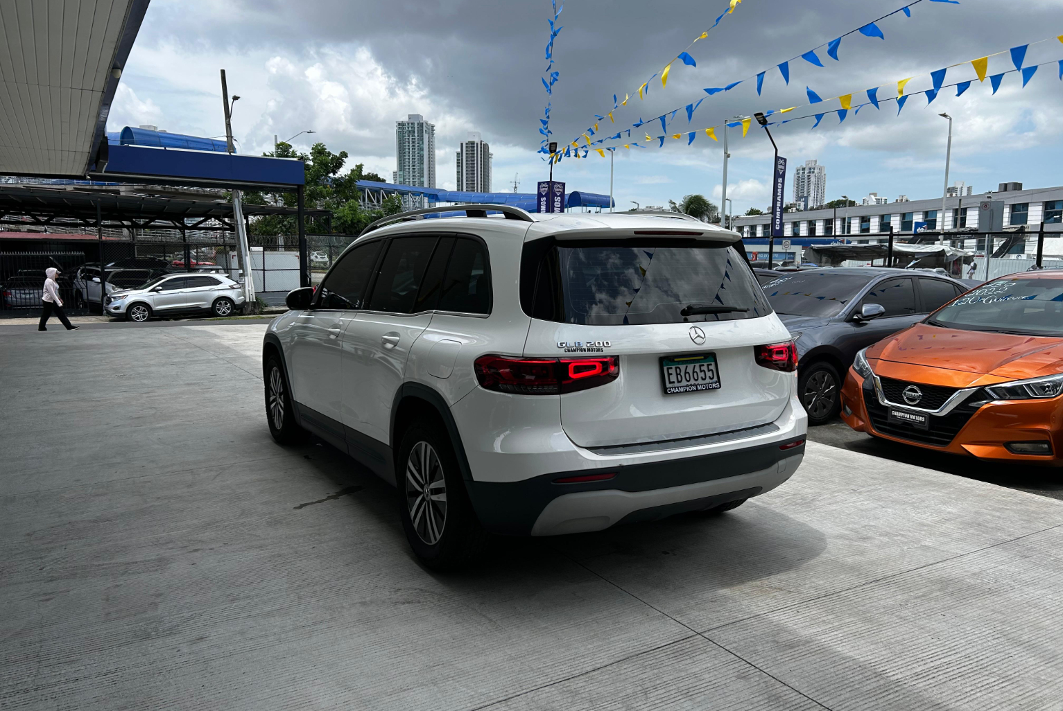 Mercedes Benz GLB200 2020 Automático color Blanco, Imagen #6