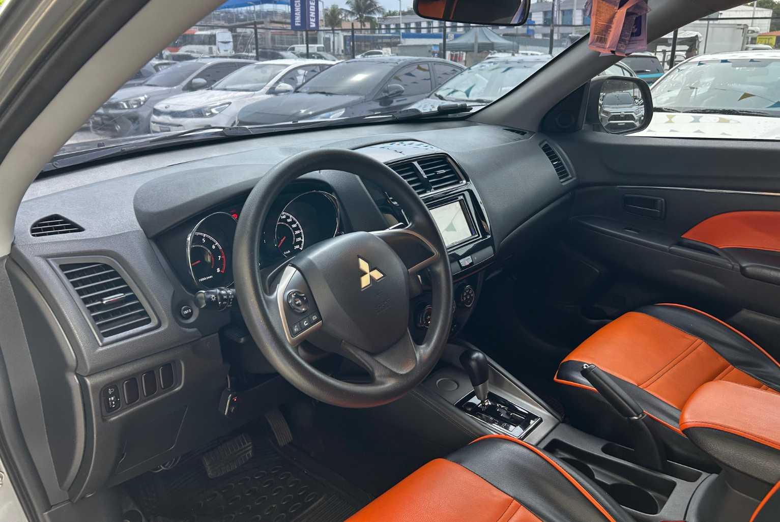 Mitsubishi Asx 2020 Automático color Plateado, Imagen #7