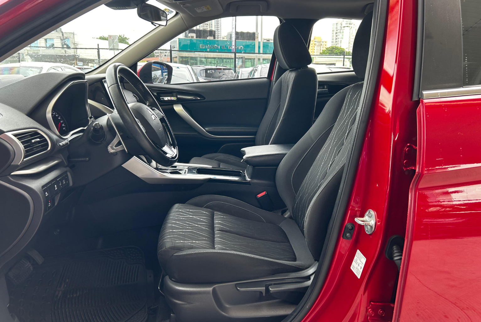 Mitsubishi Eclipse Cross 2020 Automático color Rojo, Imagen #8