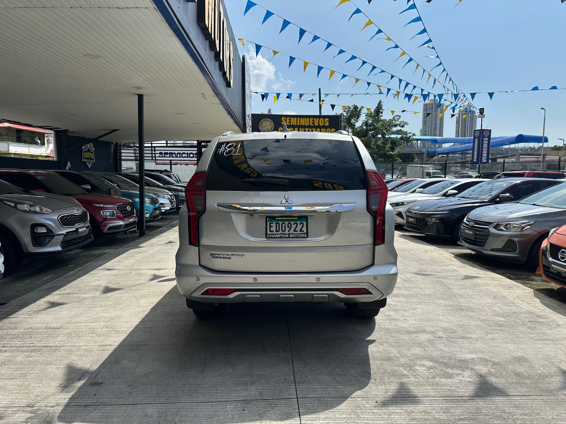 Mitsubishi Montero Sport 2023, Foto 5