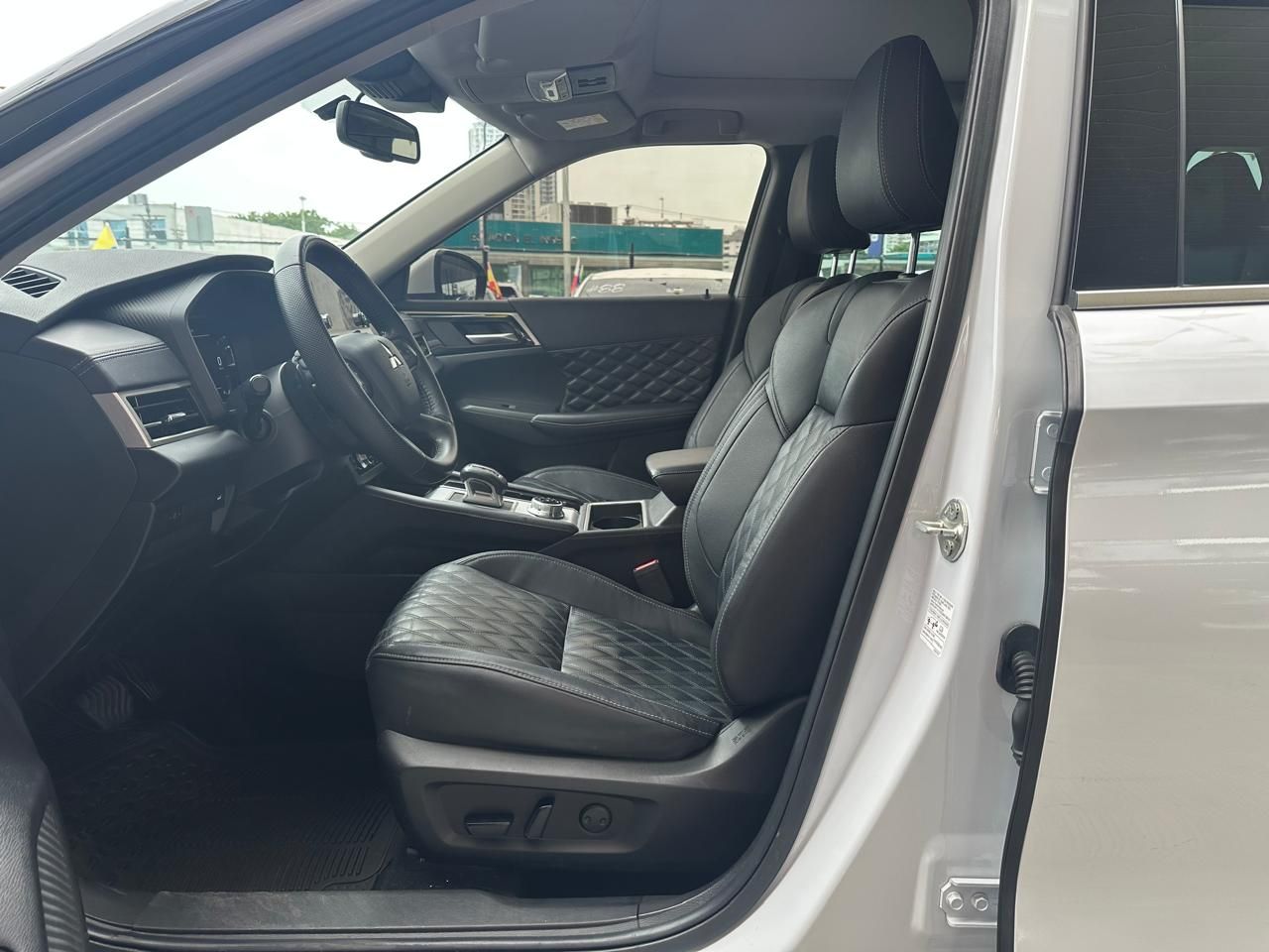Mitsubishi Outlander 2024, Foto 7