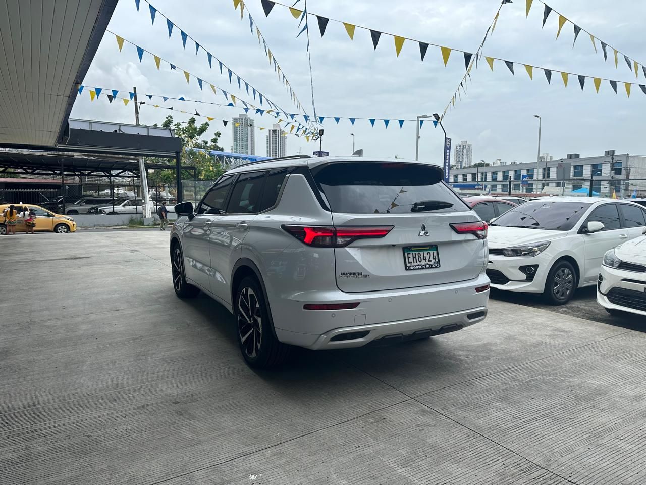 Mitsubishi Outlander 2024, Foto 16
