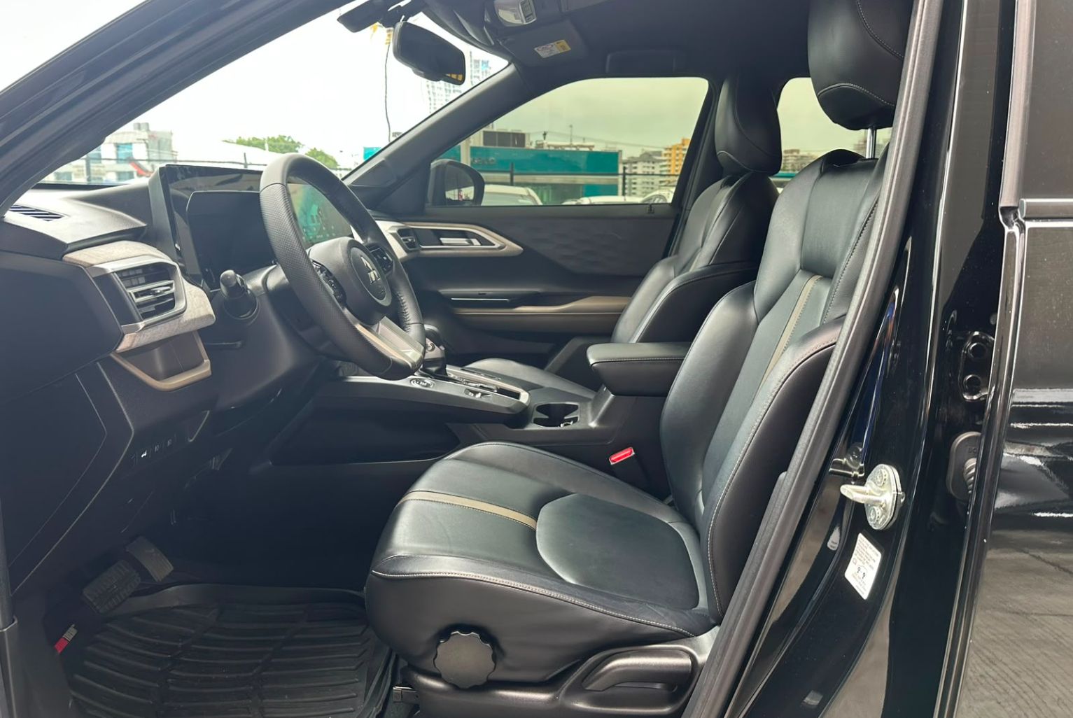 Mitsubishi Outlander 2025, Foto 8