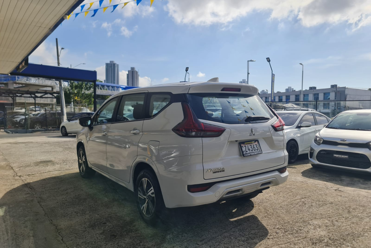 Mitsubishi Xpander 2020 Automático color Blanco, Imagen #6