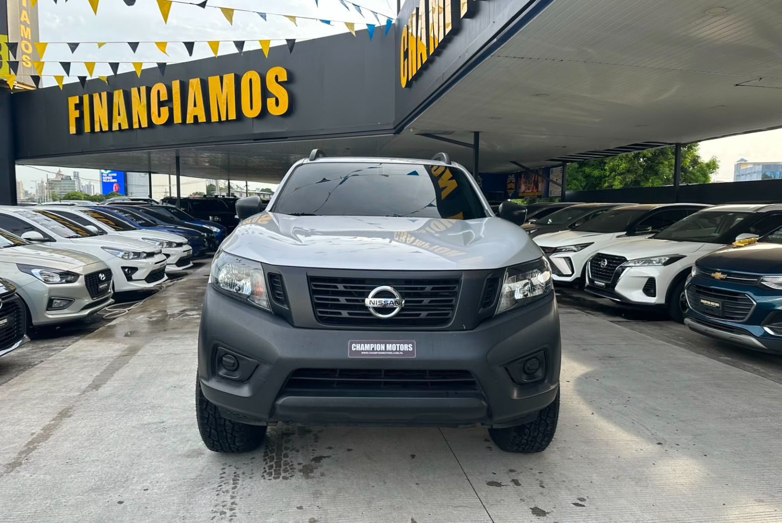 Nissan Frontier 2018, Foto 2