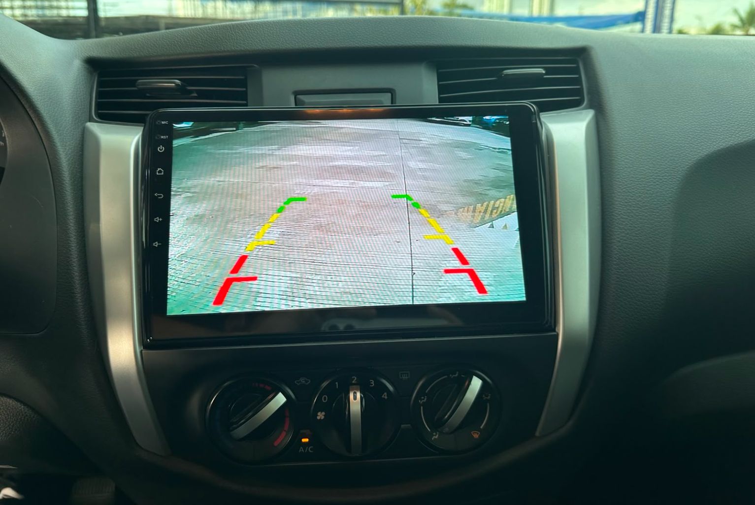Nissan Frontier 2018, Foto 11